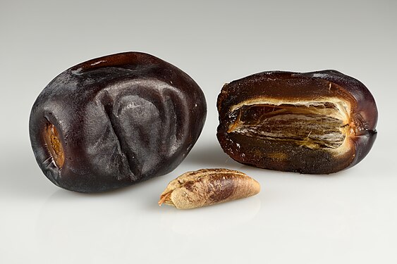 Mazafati dates by Ivar Leidus