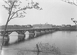 Umeå Ångbryggeri och Gamla bron.jpg