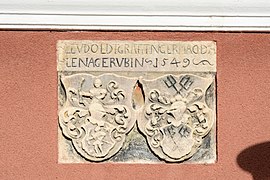 Obernberg aI Marktplatz 27 Wappenstein.jpg