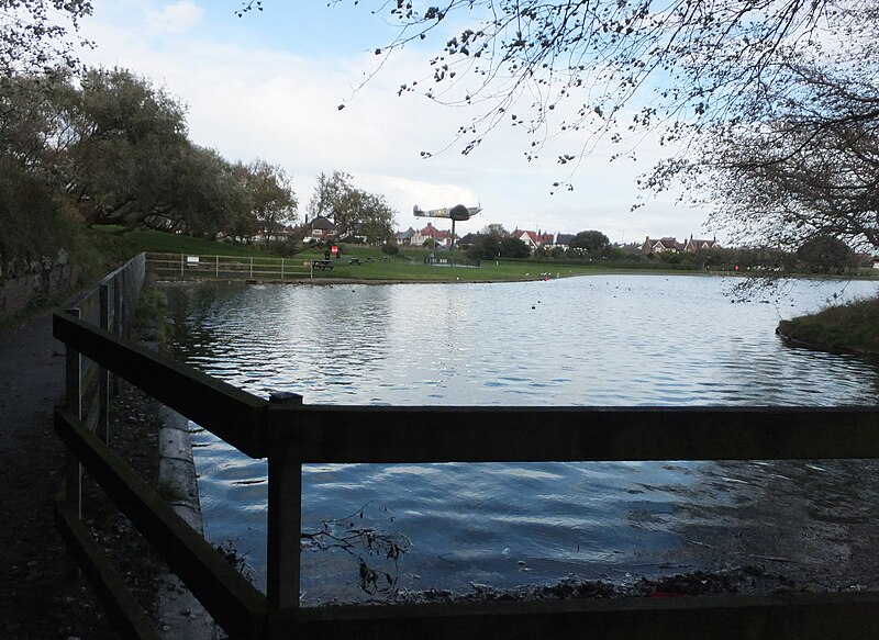 File:Fairhaven Lake and the Spitfire Memorial - geograph.org.uk - 3711002.jpg