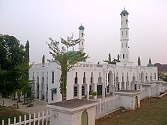 Apo legislative Quarters Juma'at Mosque.jpg