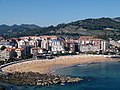 A praia de Brazomar en Castro Urdiales.