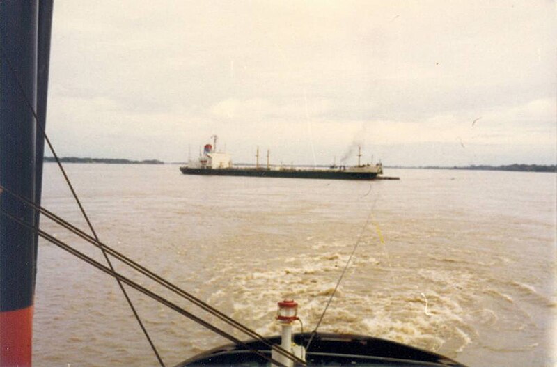 File:"Intermar Prosperity" - Orinoco River, 1979.jpg