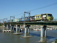 「水都」（大牟田側の先頭部分） 西鉄中島駅 - 江の浦駅間（2015年11月）