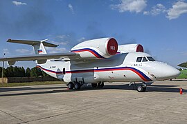 Antonov AN-72 RF-72963 at Kubinka AB during ARMY-2022.jpg