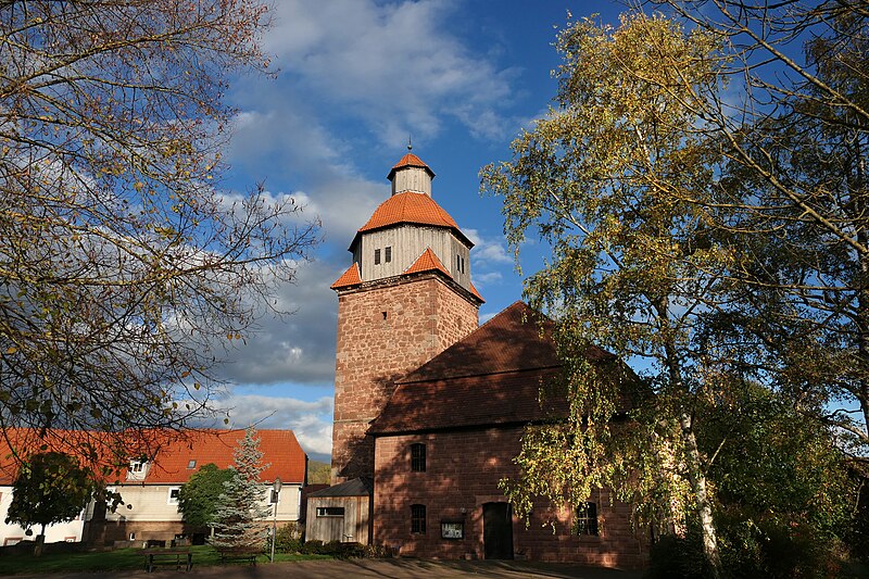 File:Evangelische Kirche Bischhausen (Waldkappel) (1).jpg