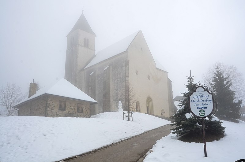 File:Magdalensberg Filialkirche hll Helena und Maria Magdalena 04042013 122.jpg