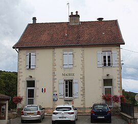 The town hall in Verges