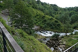 autre point de vue sur la source de la Saine.