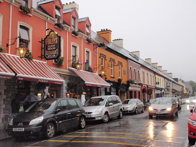 File:682 Kenmare, County Kerry.jpg