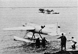 Preparation of Supermarine S.4 for take-off at Baltimore.png