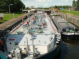 Sluis Engelen in het Diezekanaal