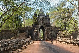 Die noordelike poort van Angkor Thom.