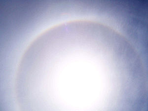 Cirrostratus med halo