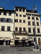 Piazza santa croce 4-5, case dei barberini 01.JPG