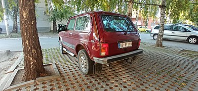 Lada Niva 9.jpg