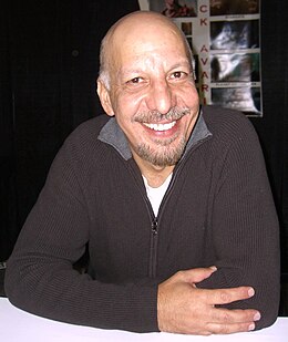 Erick Avari vuonna 2009.