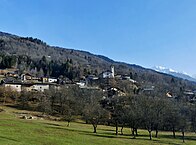 Hauteville-Gondon op de laagste flanken onder Les Arcs