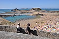 Plage, piscine et îles