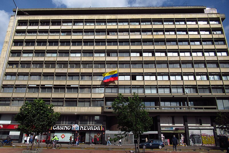 File:2019 Bogotá - Edificio Colombiana de Capitalización, cr 10 cl 15.jpg