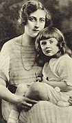 Agatha Christie with daughter Rosalind