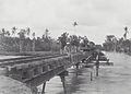 Tentara di jembatan kereta api pertama di Blang Mé yang dibangun pada tahun 1902..