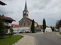 Ortsdurchfahrt und Pfarrkirche St. Maximilian (2012)