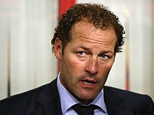 Danny Blind looking up.jpg