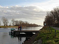 Boudewijnkanaal met de spoorwegbrug lijn Brugge - Knokke en de Herdersbrug op de achtergrond (richting Brugge)