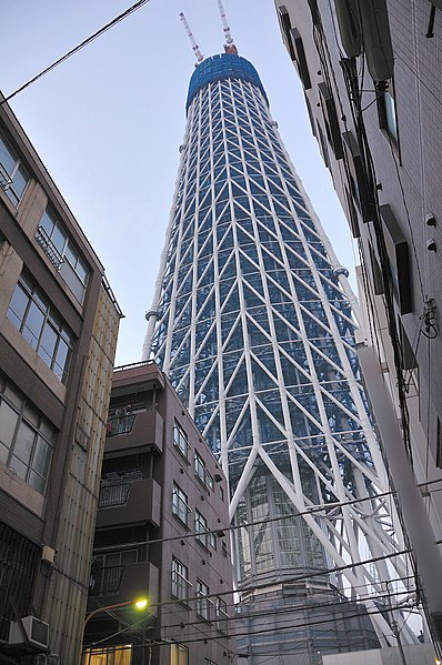 File:Tokyo Sky Tree under construction 20100131-4.jpg