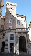 Torre della Scimmia a via dei Portoghesi