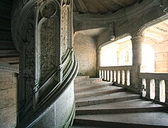 Lancettes[10]​ del eje central de la escalier à vis[11]​ del "ala Dunois" del château de Chateaudun.[12]​