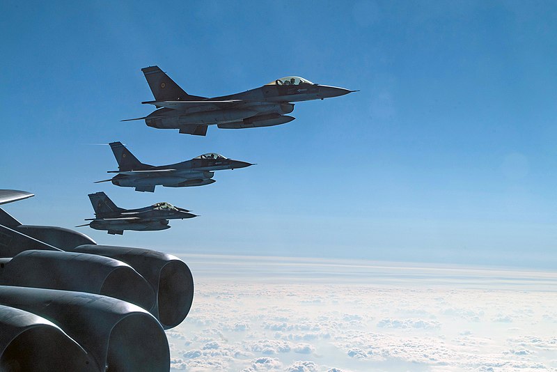 File:Romianian F-16s integrate with B-52H.jpg