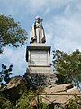 Monument de l'archevêque Manuel Vicuña Larrain.