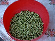 Green peas.jpg