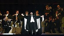 Pavarotti en los Juegos Olímpicos de Invierno 2006 en Turín, Italia.