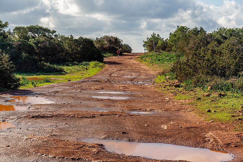 File:Road in Akamas Peninsula, Cyprus 04.jpg