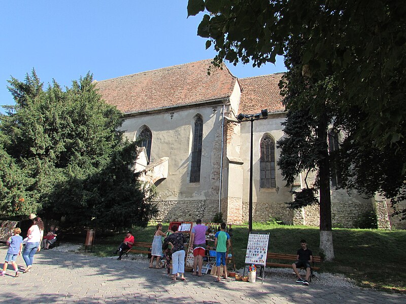 File:Biserica Manastirii din Sighisoara10.JPG