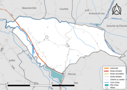 Carte en couleur présentant le réseau hydrographique de la commune