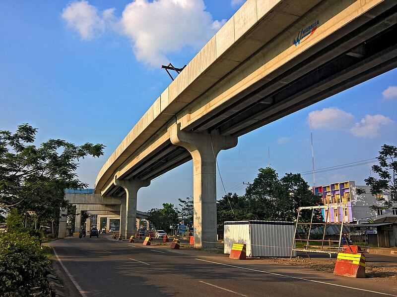 File:Palembang LRT (36034551662).jpg