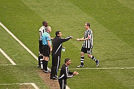 Lovenkrands and Shola - Flickr - mikebrown59.jpg