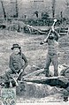 Tailleurs de granite à Quéménéven vers 1910 (carte postale).