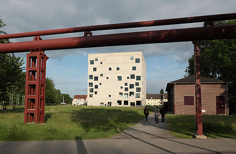 Since 2010, this SANAA building hosts the Folkwang University of the Arts.