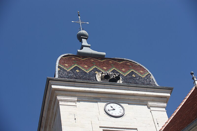 File:Pesmes Église Saint-Hilaire le bulbe.jpg