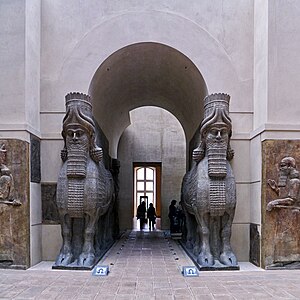 Lamassu du palais de Sargon II à Dur-Sharrukin, Khorsabad moderne (Louvre)