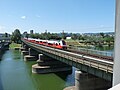 Doppeltraktion der Reihe 4746 auf der Nordbahnbrücke