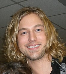 Casey James.jpg