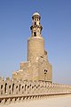 Minareto (ma'azana) a spirale in stile Samarra della moschea di ibn Tulun.