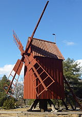 En typisk ölandskvarn av idag: Stubbkvarnen "Glömmingekvarnen". från Glömminge socken, numera på Skansen i Stockholm.