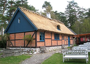 Soldattorpet i Ystads Sandskog är sedan många år ett kafé.